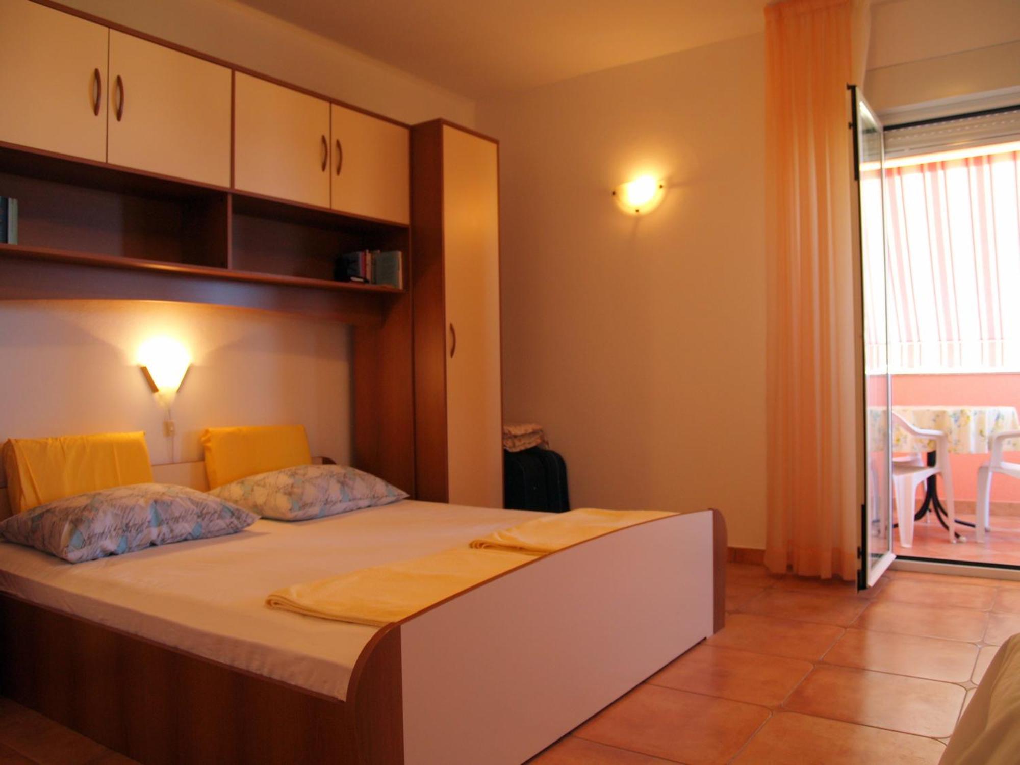Apartments Banic Barbat na Rabu ภายนอก รูปภาพ