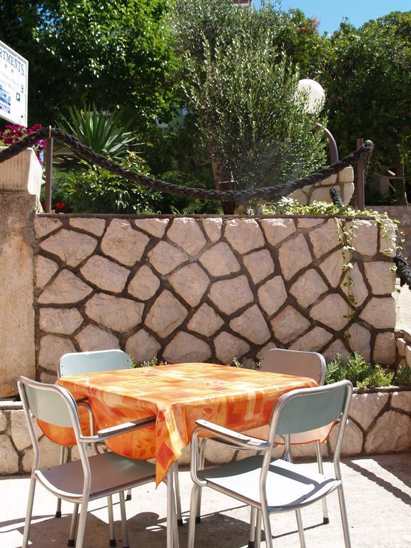 Apartments Banic Barbat na Rabu ภายนอก รูปภาพ