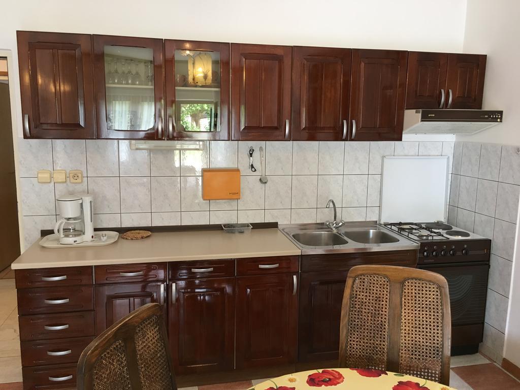 Apartments Banic Barbat na Rabu ภายนอก รูปภาพ