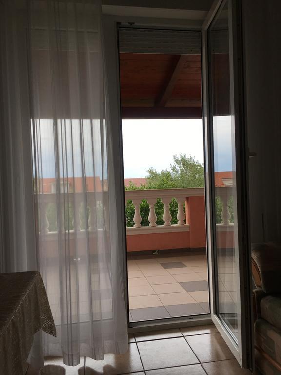 Apartments Banic Barbat na Rabu ภายนอก รูปภาพ